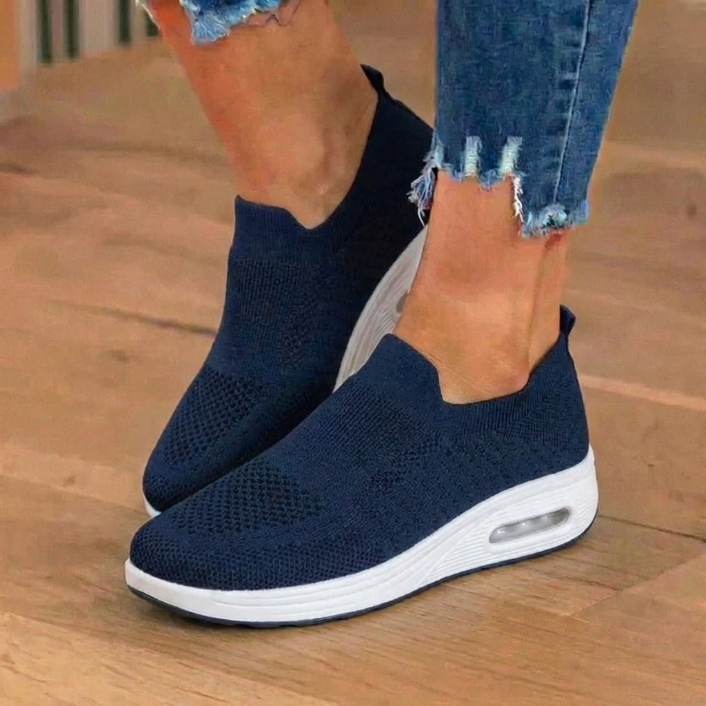 Sierlijke Orthopedische Sneakers voor Moderne Look